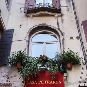  Hotel Casa Petrarca
