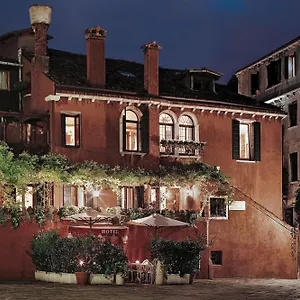  Hotel Locanda Fiorita